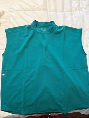 FIGS Hunter Green Rafaela Oversized Scrub Top